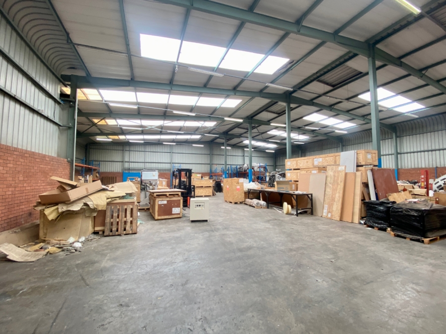 To Let commercial Property for Rent in Randjespark Gauteng