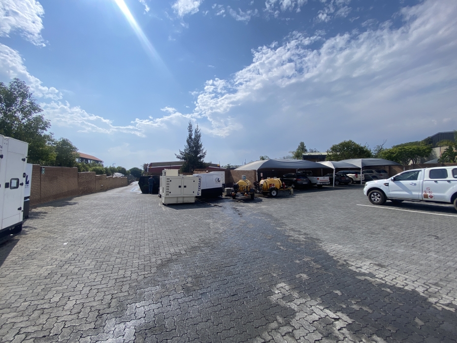 To Let commercial Property for Rent in Halfway House Gauteng