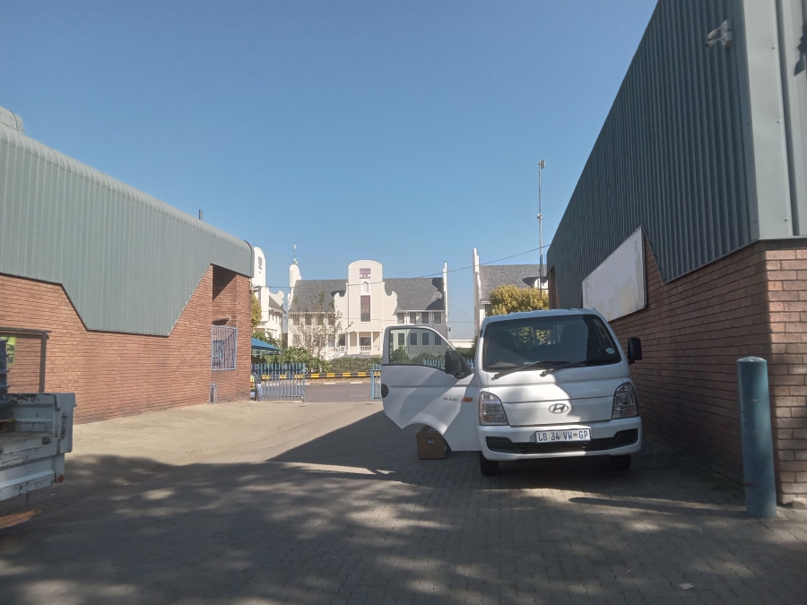 To Let commercial Property for Rent in Jet Park Gauteng