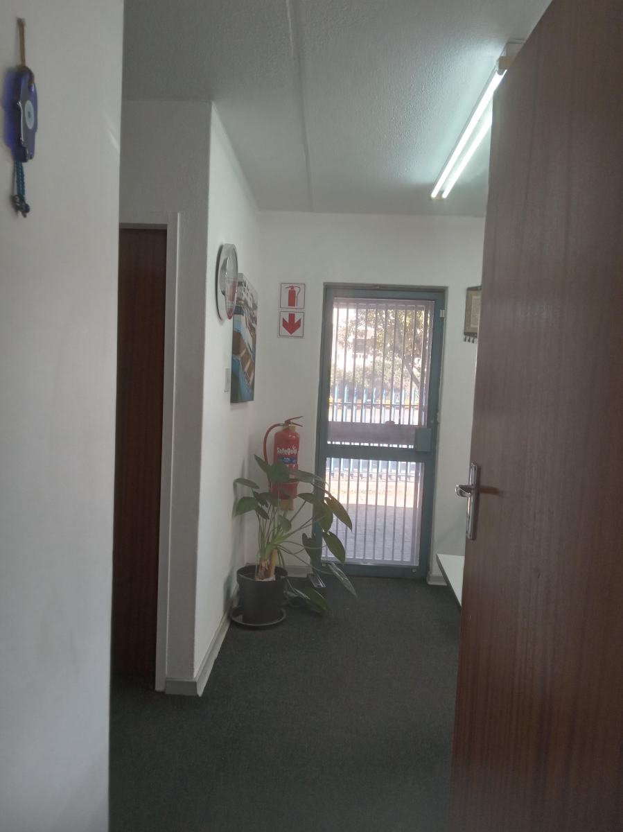 To Let commercial Property for Rent in Jet Park Gauteng