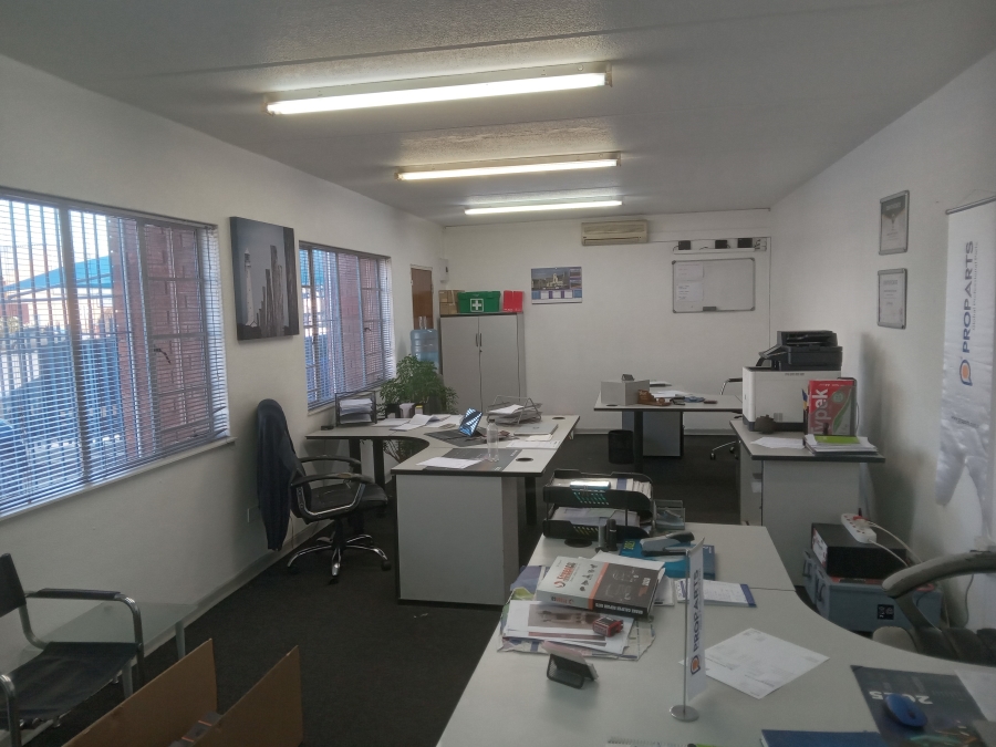 To Let commercial Property for Rent in Jet Park Gauteng