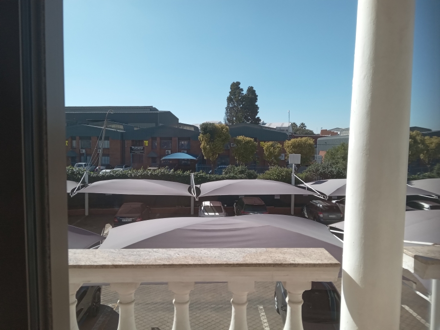 To Let commercial Property for Rent in Jet Park Gauteng