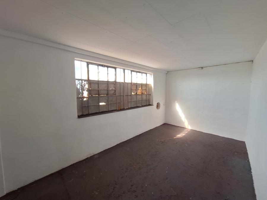 To Let commercial Property for Rent in Robertville Gauteng