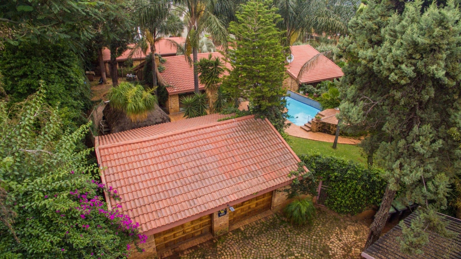 9 Bedroom Property for Sale in Bedfordview Gauteng