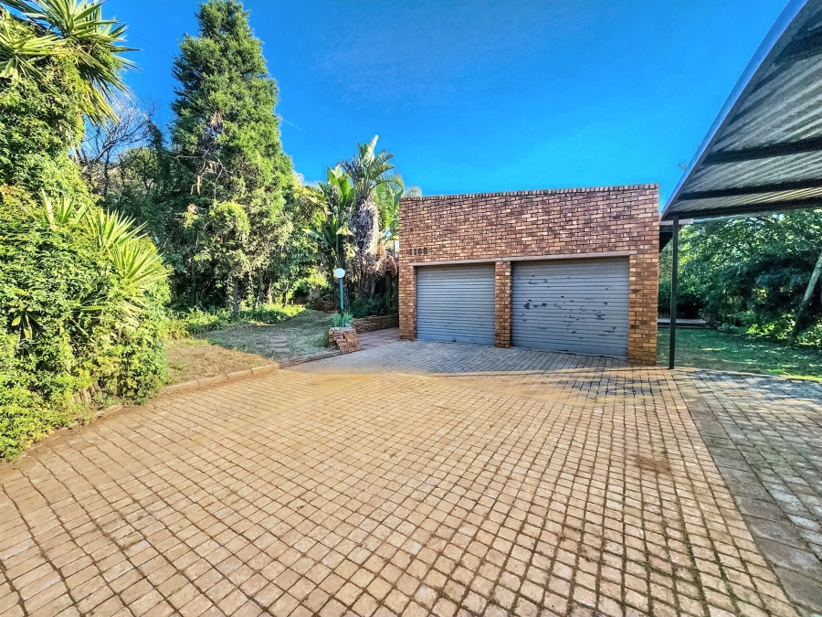 4 Bedroom Property for Sale in Radiokop Gauteng