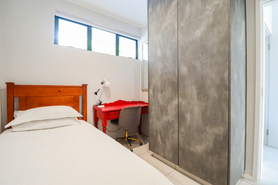 3 Bedroom Property for Sale in Oaklands Gauteng