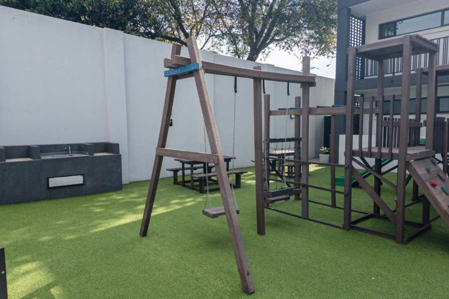 3 Bedroom Property for Sale in Oaklands Gauteng