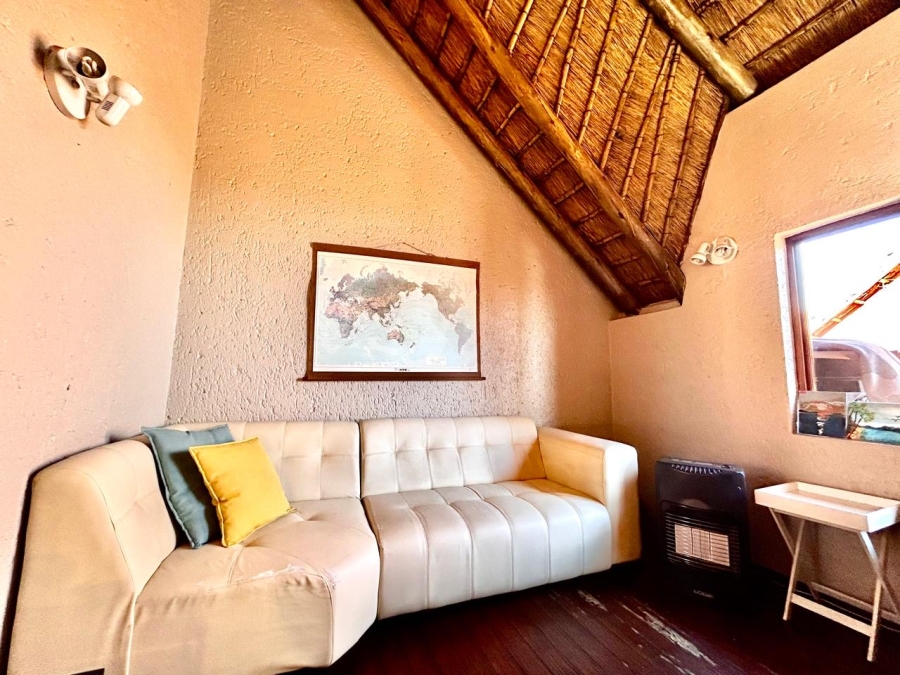 1 Bedroom Property for Sale in Sunninghill Gauteng