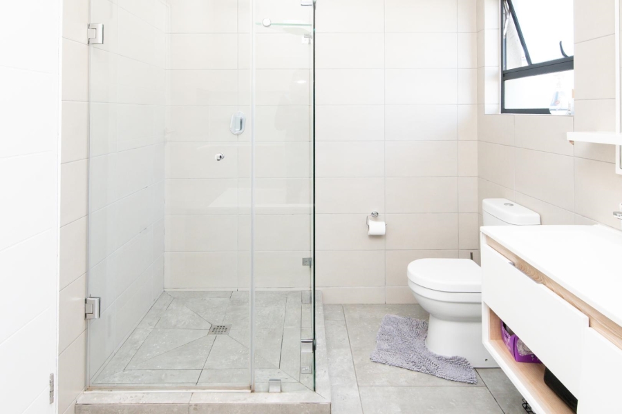 3 Bedroom Property for Sale in Crowthorne AH Gauteng