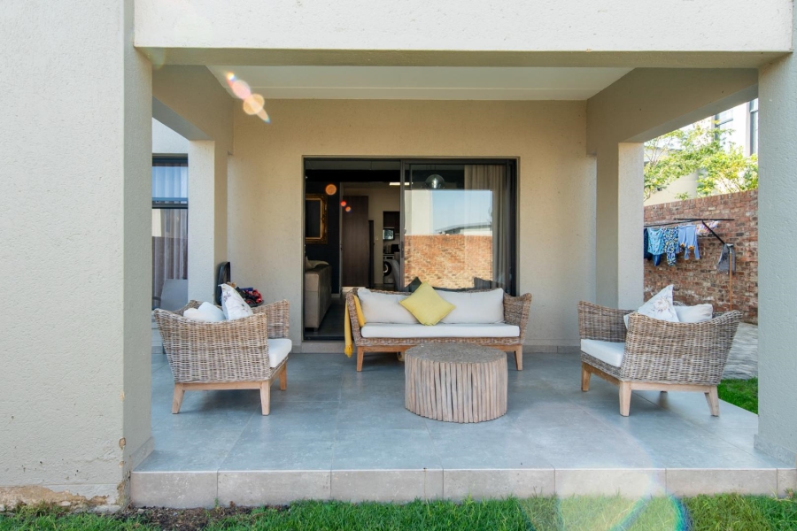 3 Bedroom Property for Sale in Crowthorne AH Gauteng