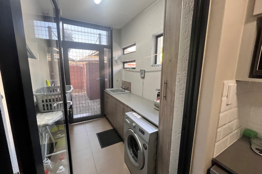 4 Bedroom Property for Sale in Kyalami Gauteng