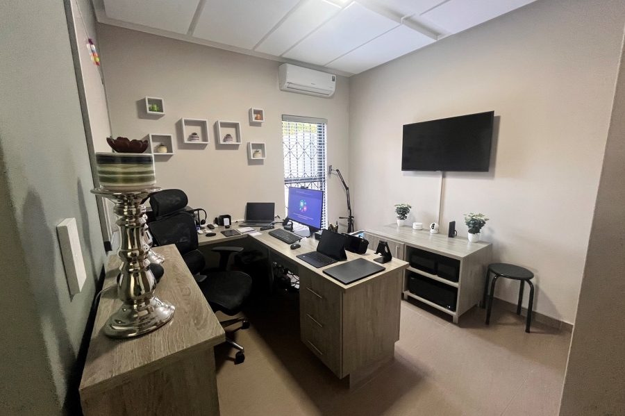 4 Bedroom Property for Sale in Kyalami Gauteng