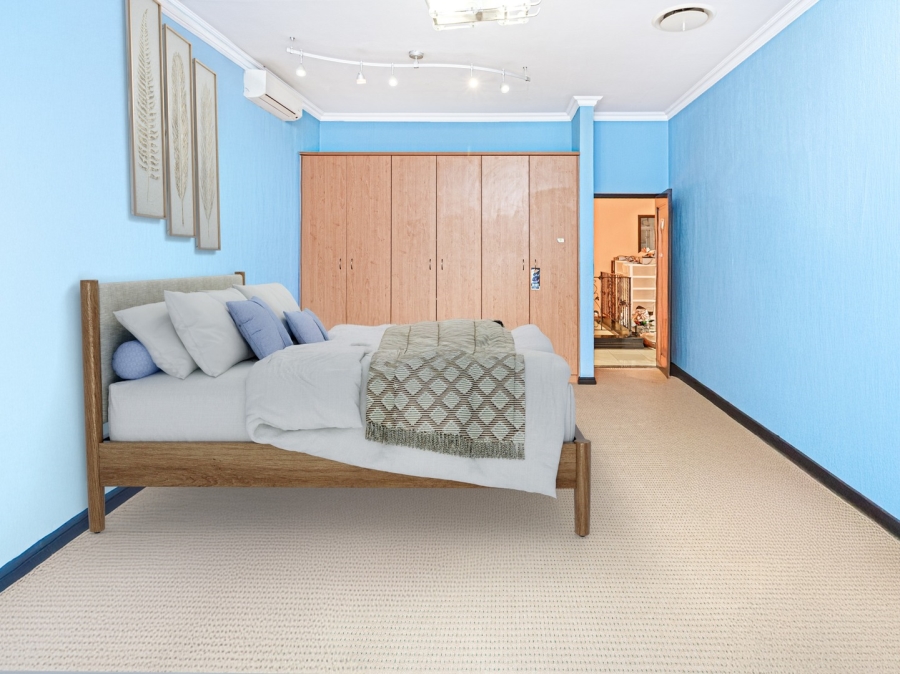 6 Bedroom Property for Sale in Beverley Gauteng