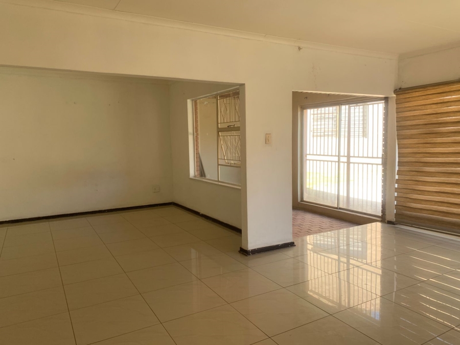 4 Bedroom Property for Sale in Glen Harvie Gauteng