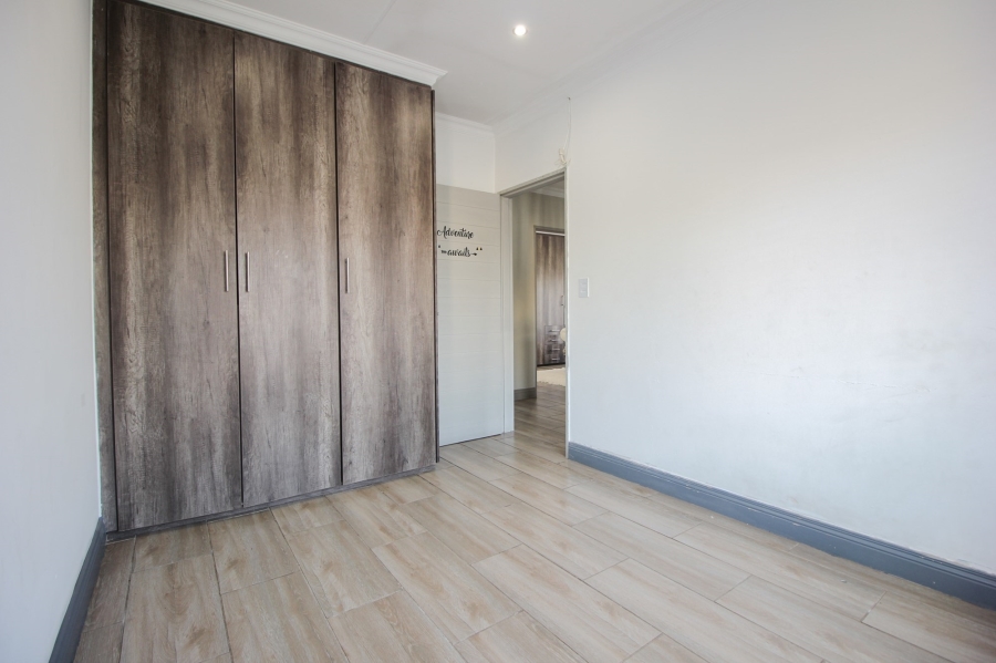 3 Bedroom Property for Sale in Broadacres Gauteng