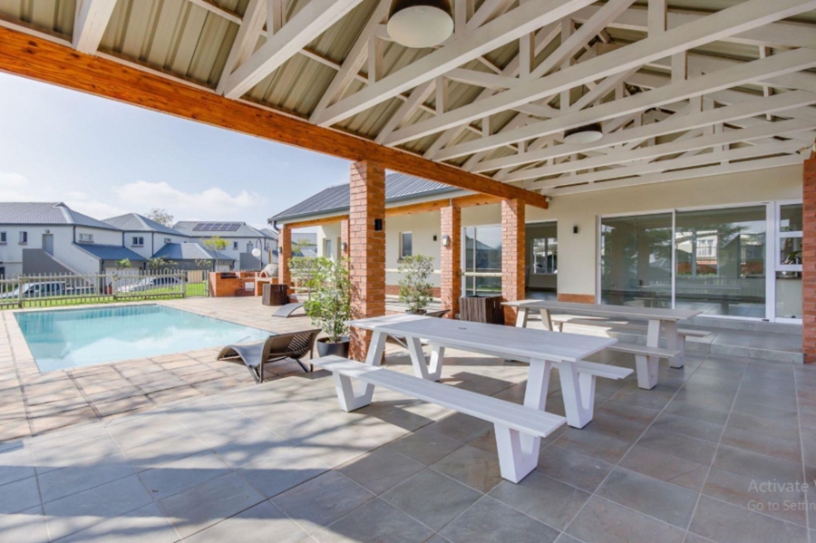 3 Bedroom Property for Sale in Broadacres Gauteng