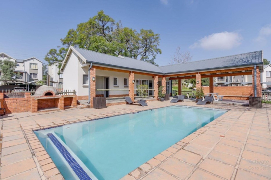 3 Bedroom Property for Sale in Broadacres Gauteng