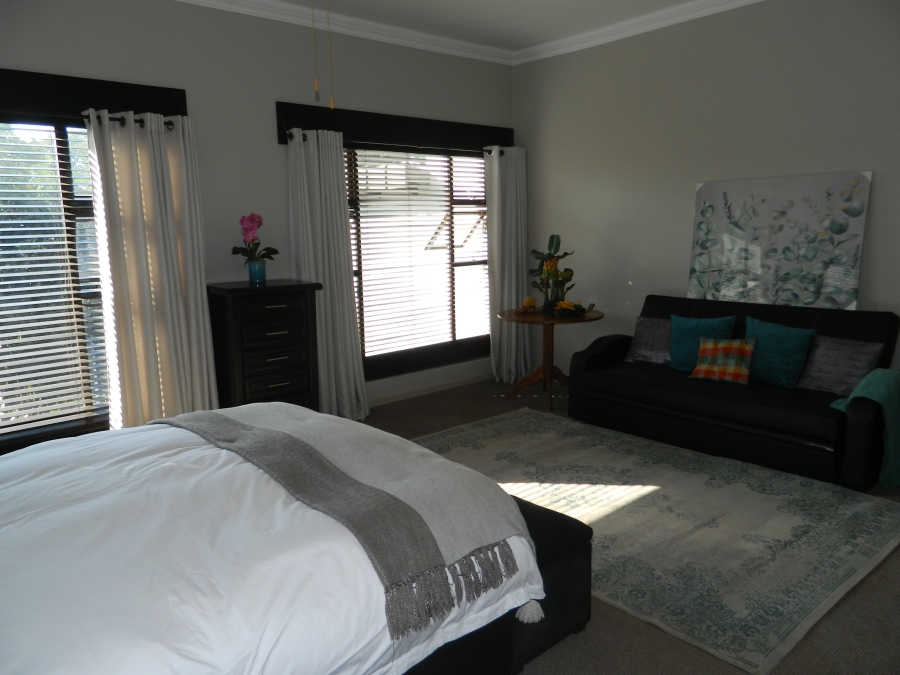 4 Bedroom Property for Sale in Silver Lakes Golf Estate Gauteng