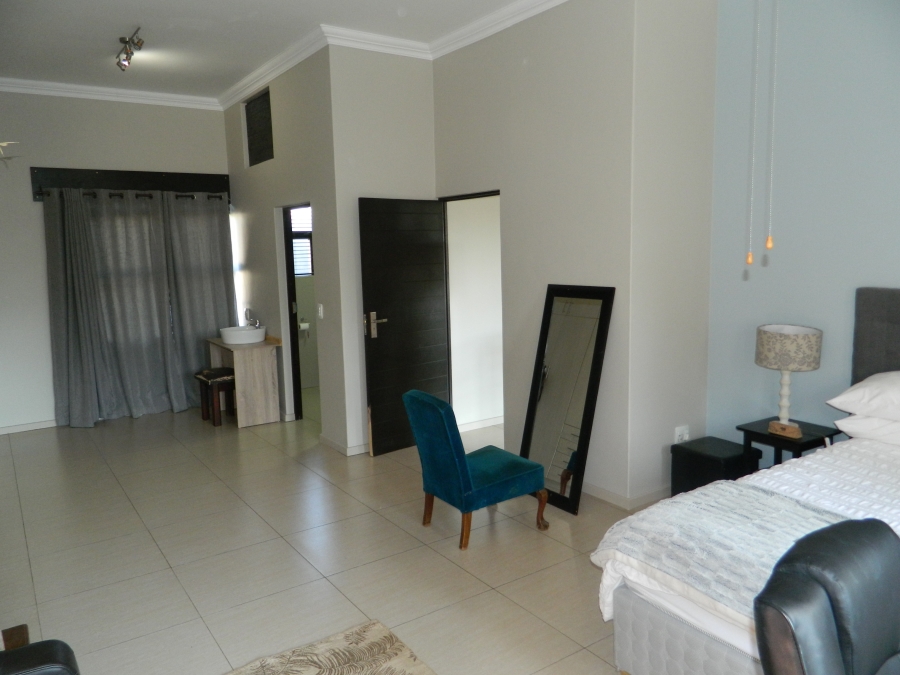 4 Bedroom Property for Sale in Silver Lakes Golf Estate Gauteng