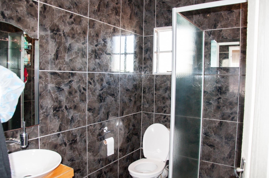 3 Bedroom Property for Sale in Halfway Gardens Gauteng