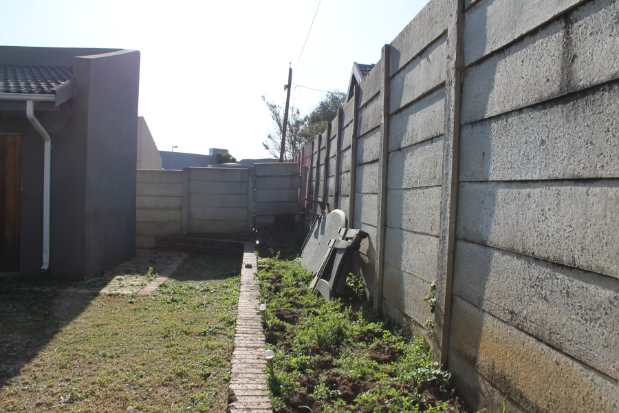 3 Bedroom Property for Sale in Mulbarton Gauteng