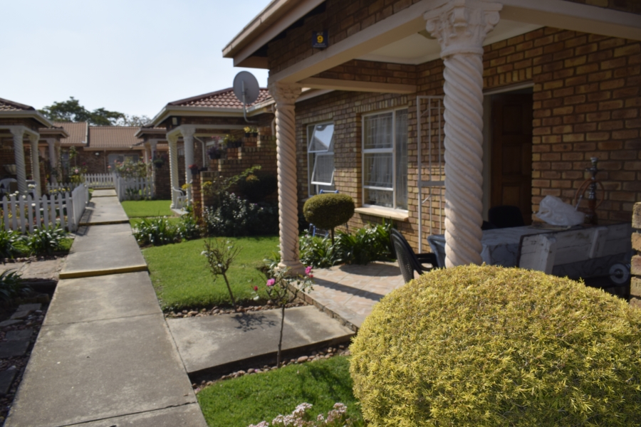 2 Bedroom Property for Sale in Van Dyk Park Gauteng