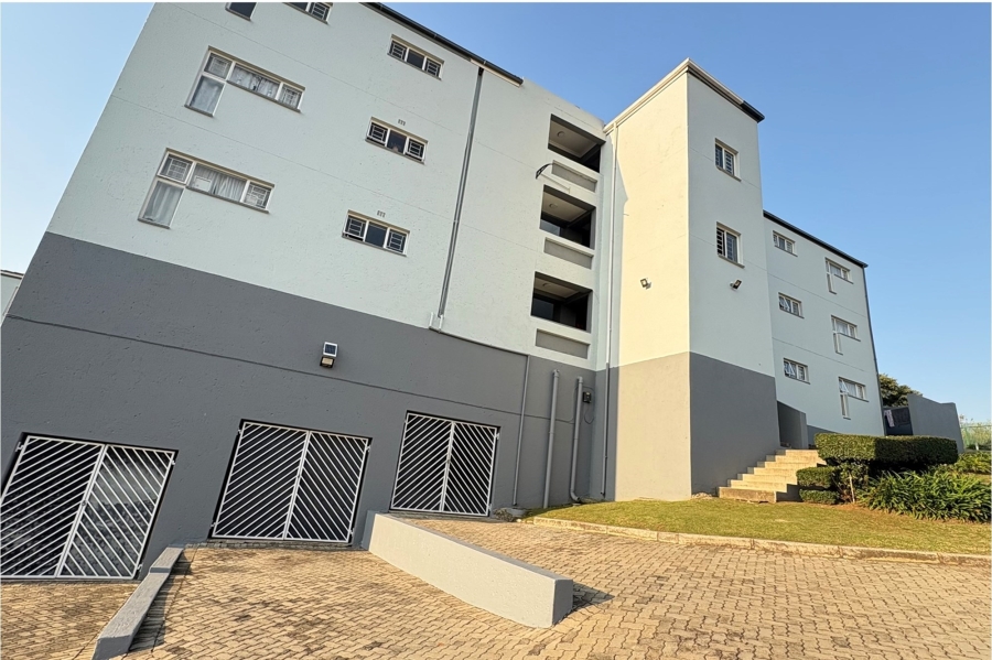 1 Bedroom Property for Sale in Discovery Gauteng