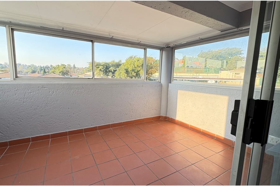 1 Bedroom Property for Sale in Discovery Gauteng