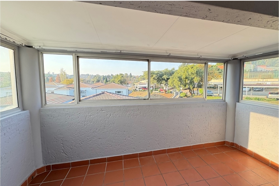 1 Bedroom Property for Sale in Discovery Gauteng