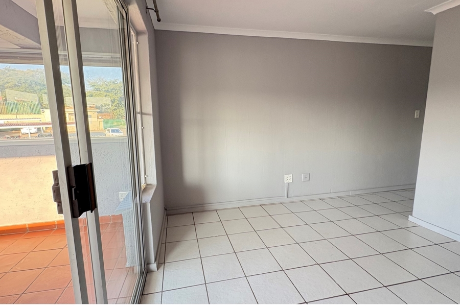 1 Bedroom Property for Sale in Discovery Gauteng