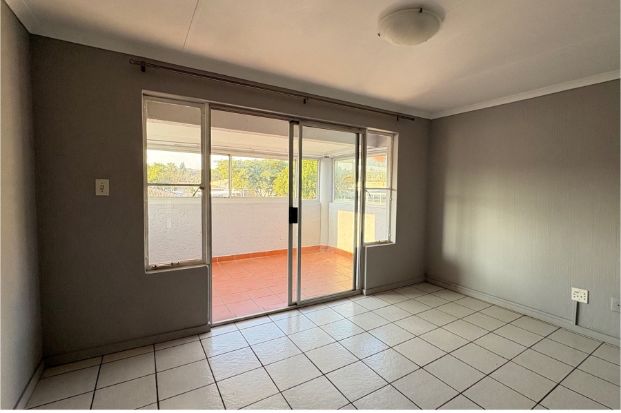 1 Bedroom Property for Sale in Discovery Gauteng