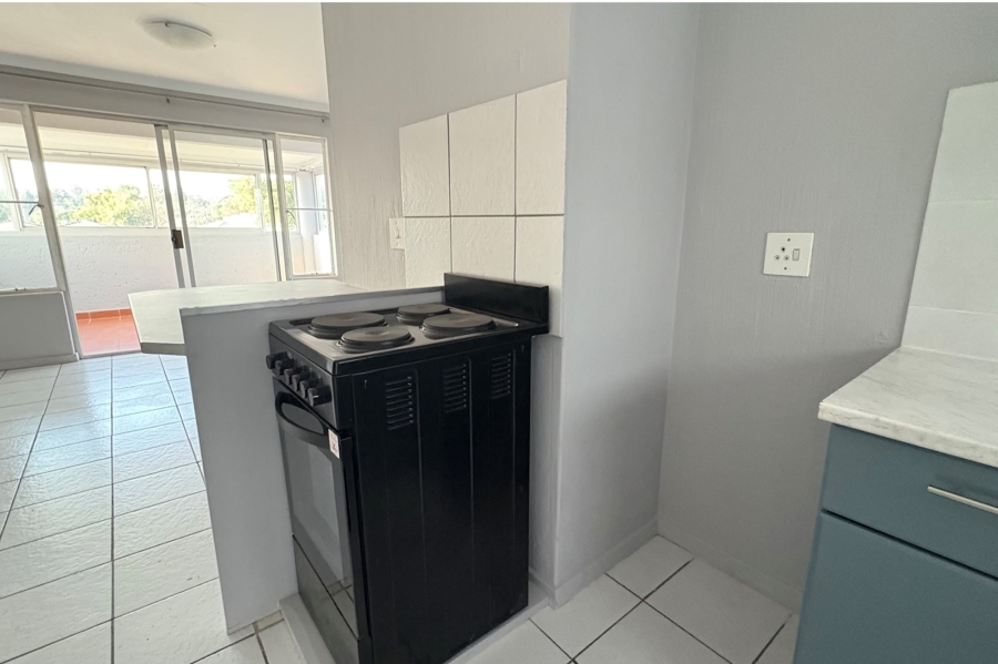 1 Bedroom Property for Sale in Discovery Gauteng
