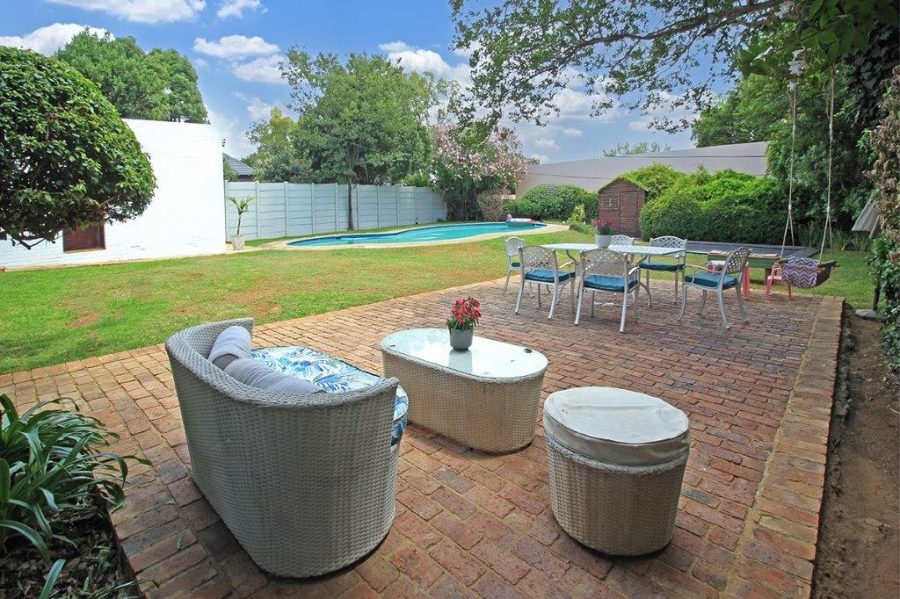 To Let 4 Bedroom Property for Rent in Dunvegan Gauteng