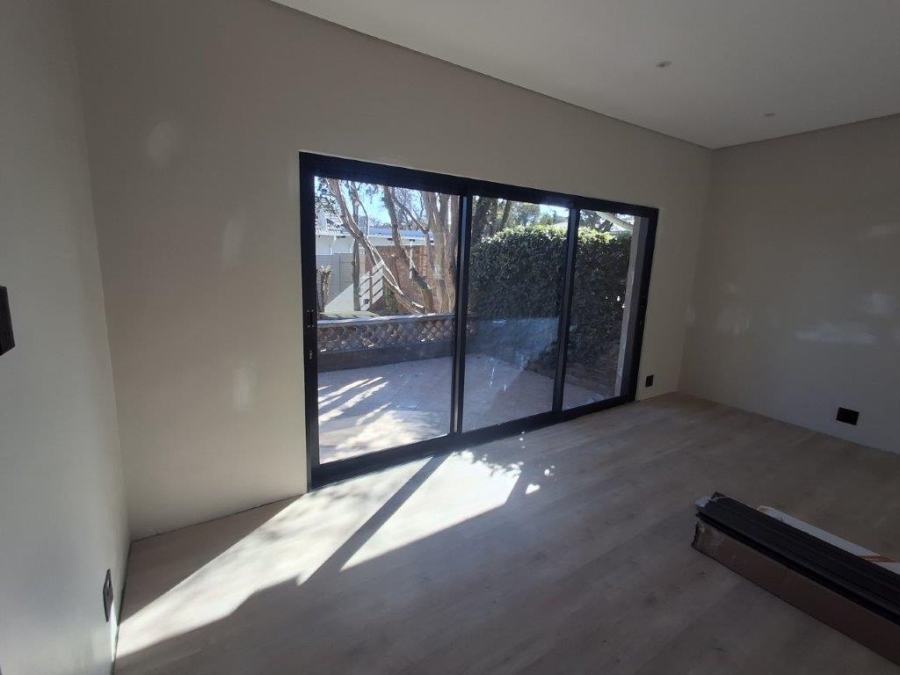 To Let 4 Bedroom Property for Rent in Dunvegan Gauteng