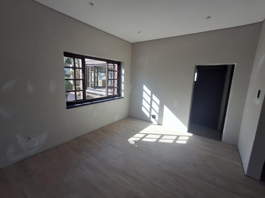 To Let 4 Bedroom Property for Rent in Dunvegan Gauteng