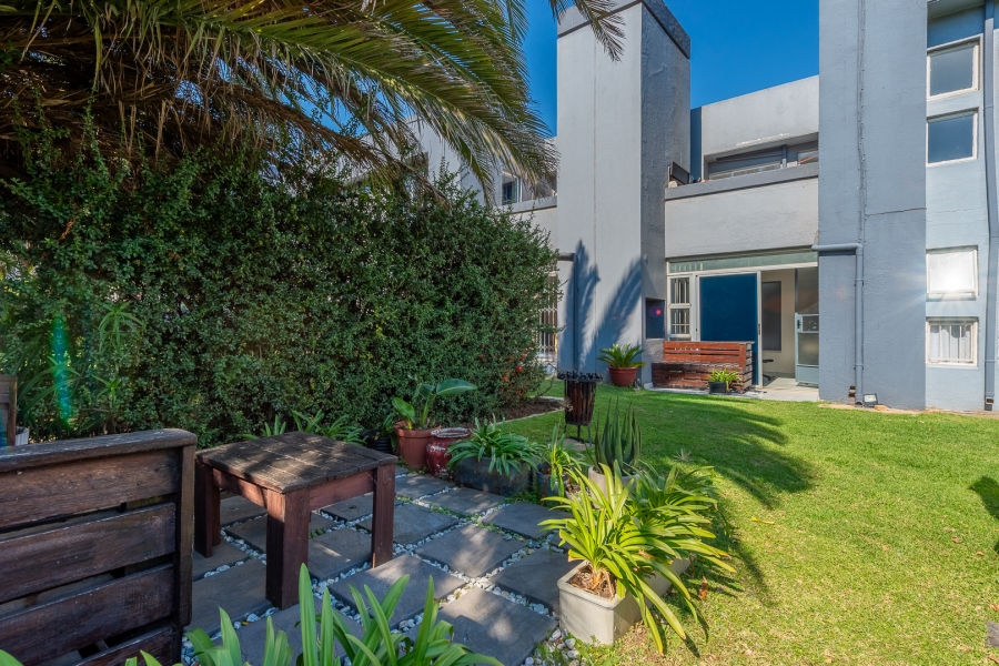 2 Bedroom Property for Sale in Mulbarton Gauteng
