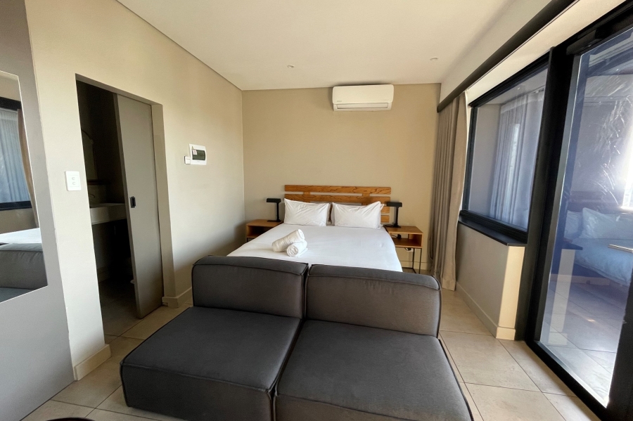 To Let 1 Bedroom Property for Rent in Sandown Gauteng