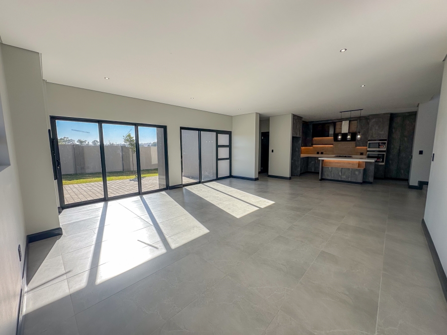 4 Bedroom Property for Sale in Fountainbrook Estate Gauteng