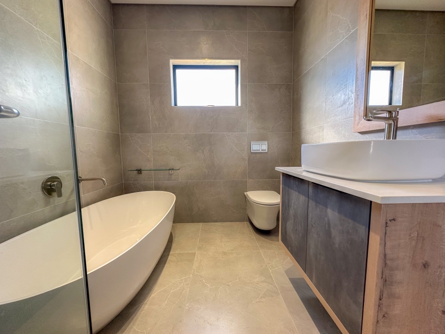 4 Bedroom Property for Sale in Fountainbrook Estate Gauteng