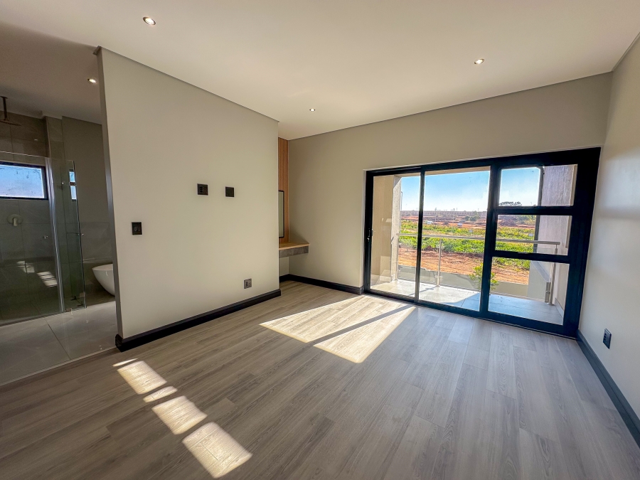 4 Bedroom Property for Sale in Fountainbrook Estate Gauteng