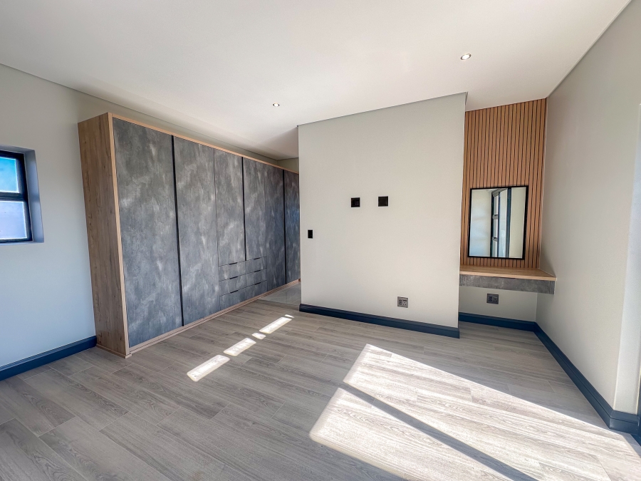 4 Bedroom Property for Sale in Fountainbrook Estate Gauteng
