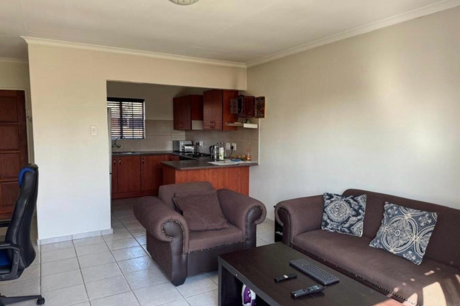 To Let 2 Bedroom Property for Rent in Noordwyk Gauteng