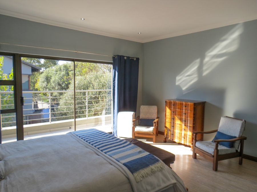 4 Bedroom Property for Sale in Greenstone Hill Gauteng
