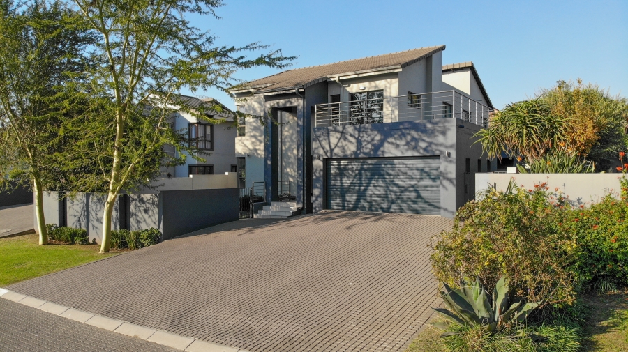4 Bedroom Property for Sale in Greenstone Hill Gauteng