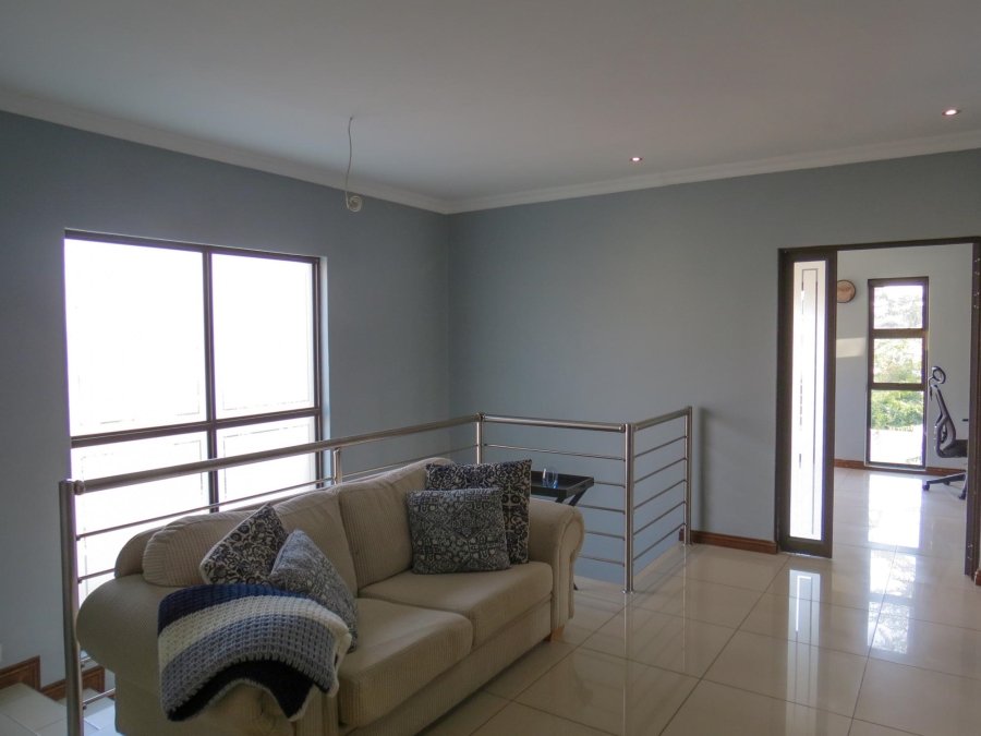4 Bedroom Property for Sale in Greenstone Hill Gauteng