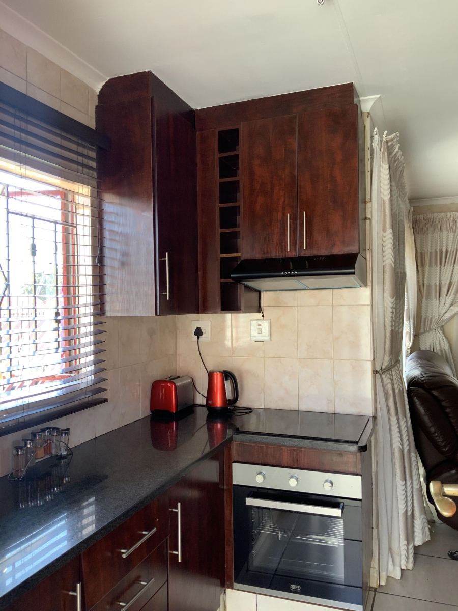2 Bedroom Property for Sale in Soshanguve B Gauteng