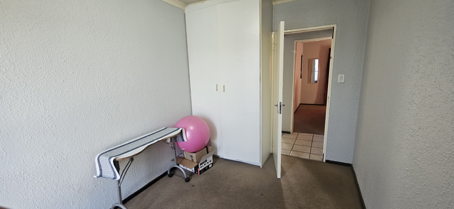 2 Bedroom Property for Sale in Randhart Gauteng