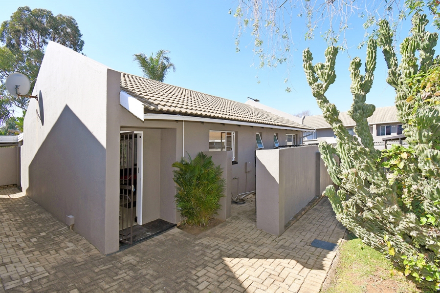 3 Bedroom Property for Sale in Northwold Gauteng