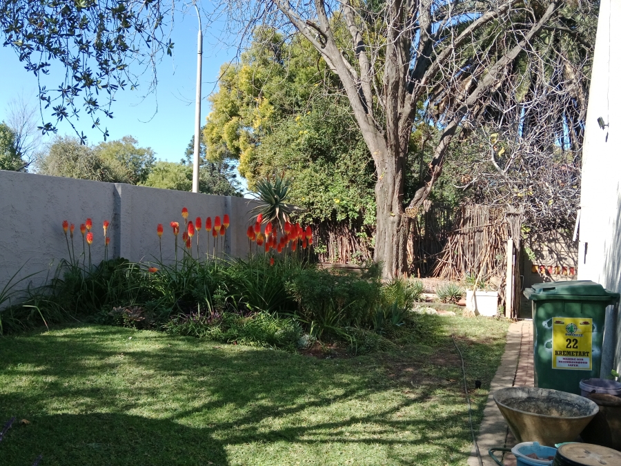 4 Bedroom Property for Sale in Brackendowns Gauteng