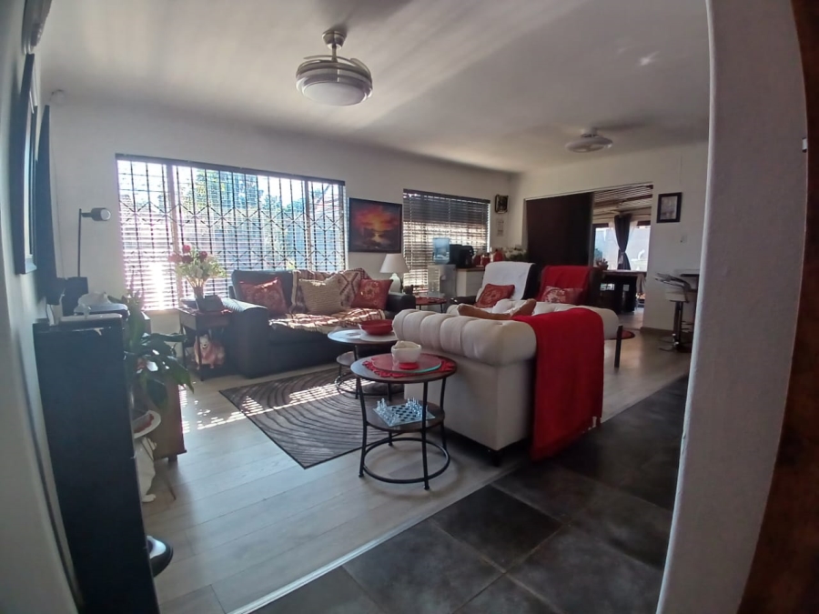 3 Bedroom Property for Sale in Greenhills Gauteng